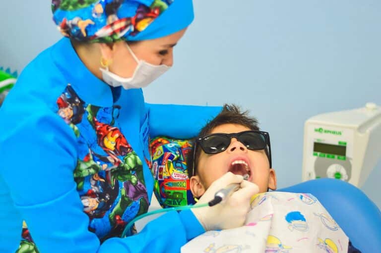 Primera visita al dentista infantil
